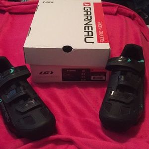 Louis Garneau spin shoes